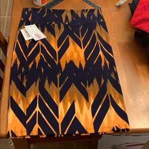 Lularoe Cassie medium